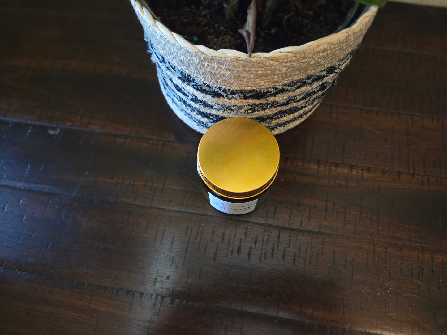 Amber Jar Candles (4oz)- Various Scents