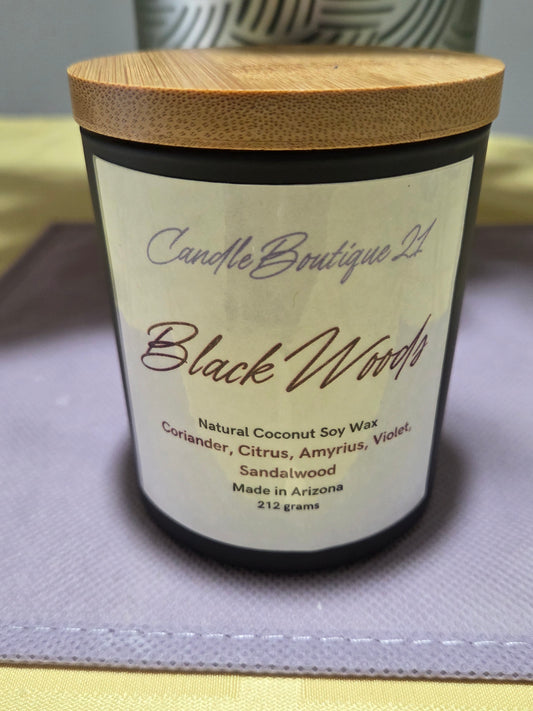 BOUTIQUE CANDLE-BLACK WOODS